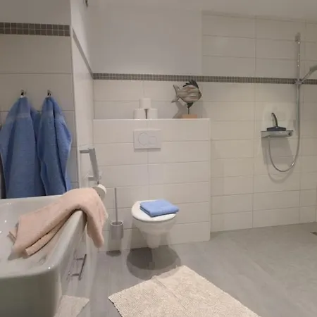 Bergfranzenhof * オッペナウ