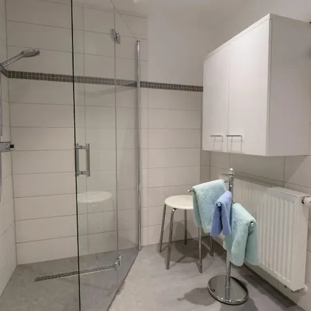 Bergfranzenhof Apartamento *