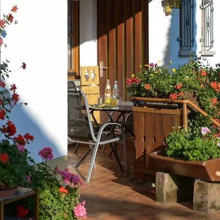 Bergfranzenhof Apartamento *