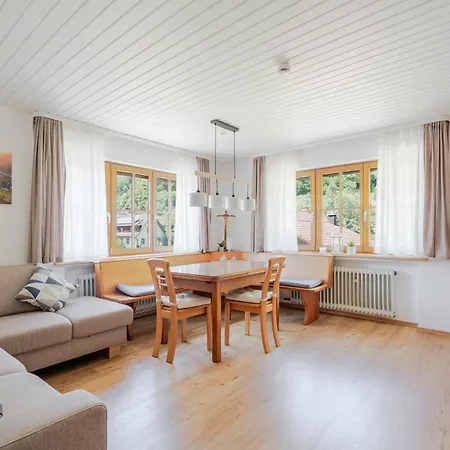 Appartement Bergfranzenhof *